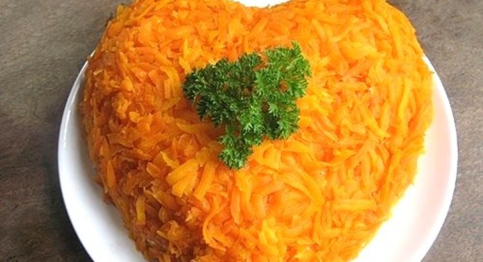 Салат в виде сердца