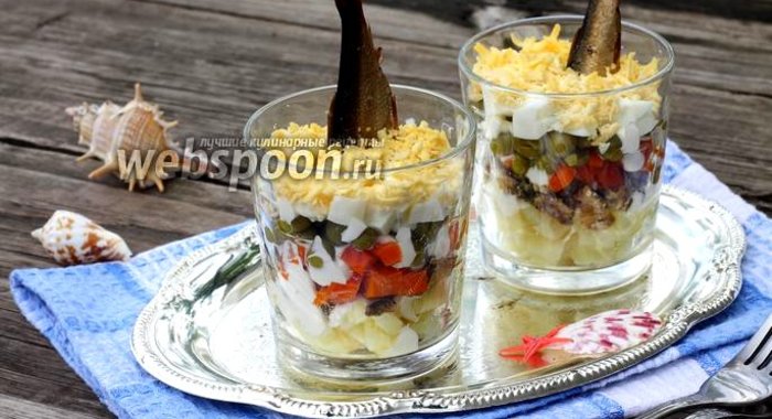 Салат со шпротами Акватика