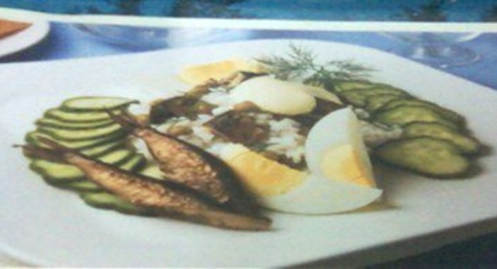 Салат со шпротами «Старая Рига»