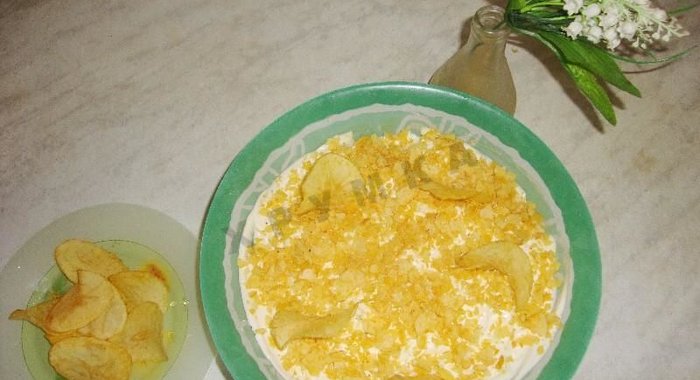 Салат Парус с чипсами