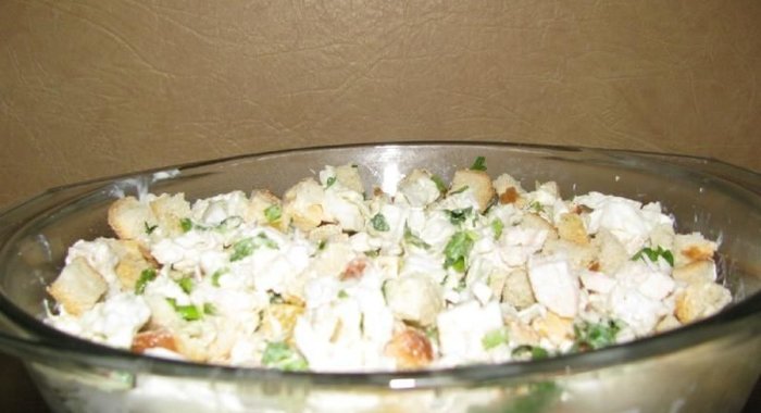 Салат Пекинский с отварной курятиной