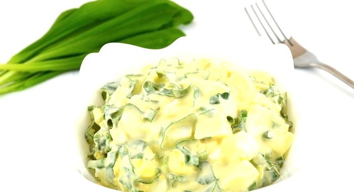 Салат из черемши и яиц