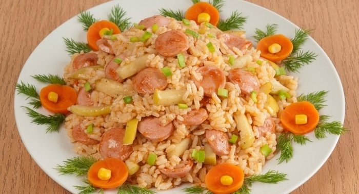 Плов с сосисками