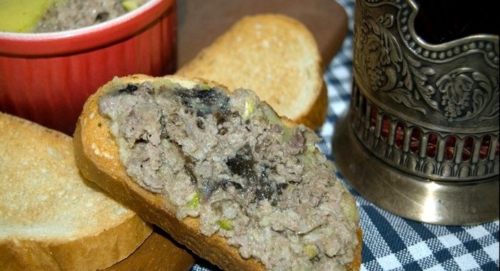 Паштет из утки с черносливом