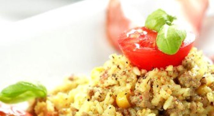 Ризотто с беконом, базиликом и жареными томатами