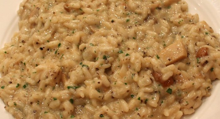 Ризотто с белыми грибами и трюфельной пастой