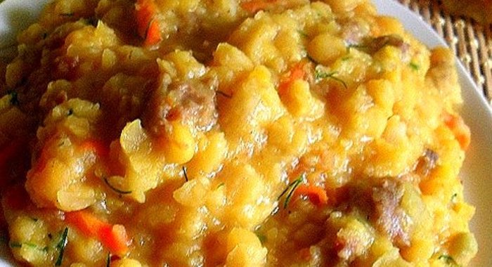 Гороховая каша с тушенкой