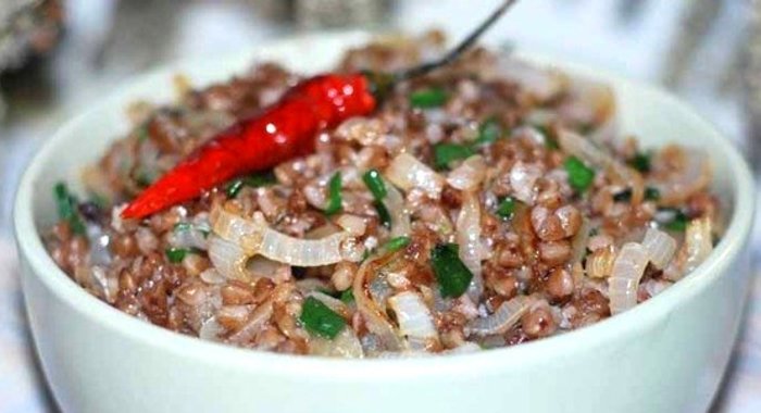 Гречневая каша с овощами