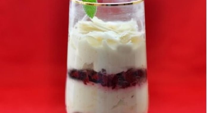 Ягодный тирамису