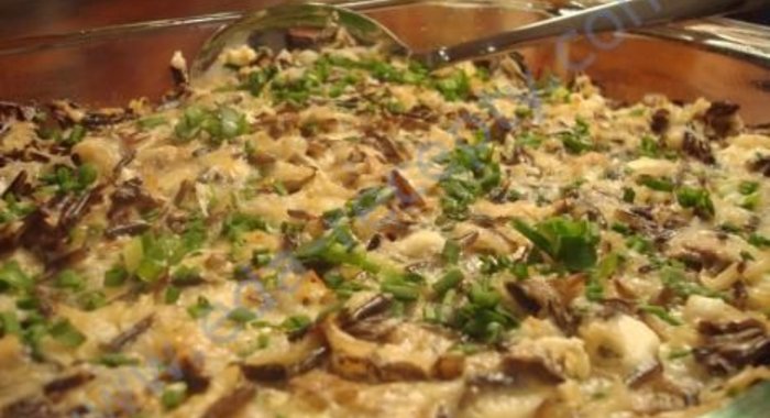 Яичница с диким рисом и грибами