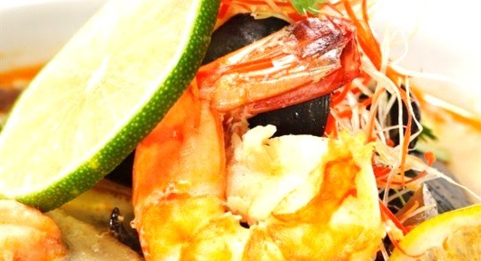 Солянка с креветками