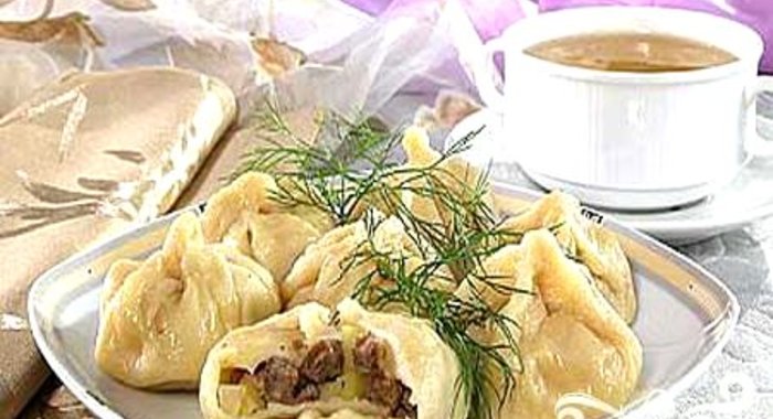 Манты с бараниной