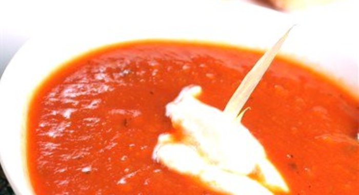 Суп-пюре из свежих помидоров и рыбы