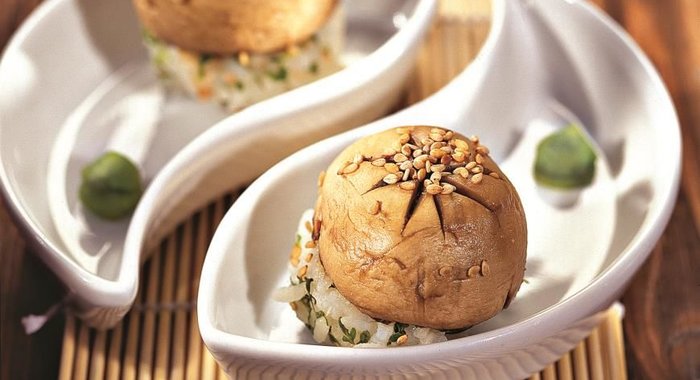 Нигири-суши с шампиньонами