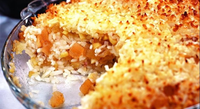 Рисовая каша с фруктами