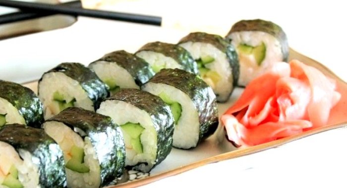 Суши с кальмаром