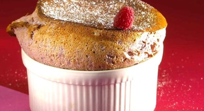 Грушево-малиновое суфле