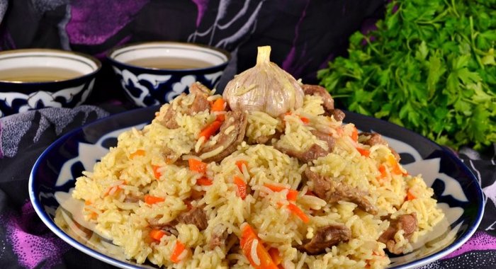 Мясной плов в мультиварке