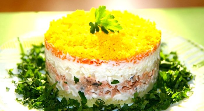 Селедка под шубой без свеклы