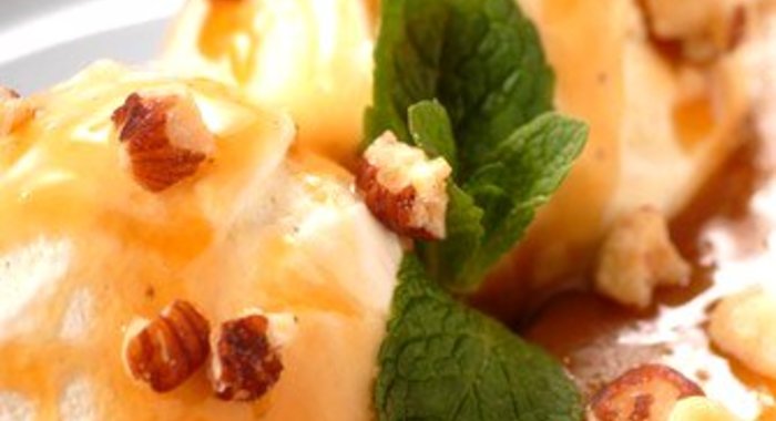 Карамельно-апельсиновый соус для мороженого