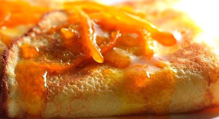 Блины с цитрусовым соусом (Креп сюзетт)