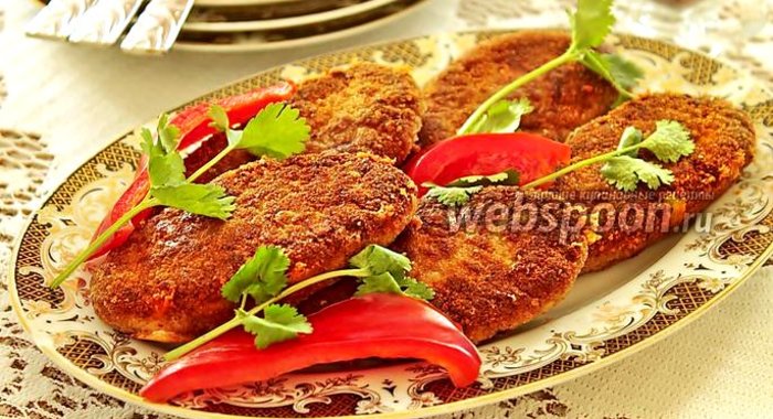 Сочные котлеты с сыром