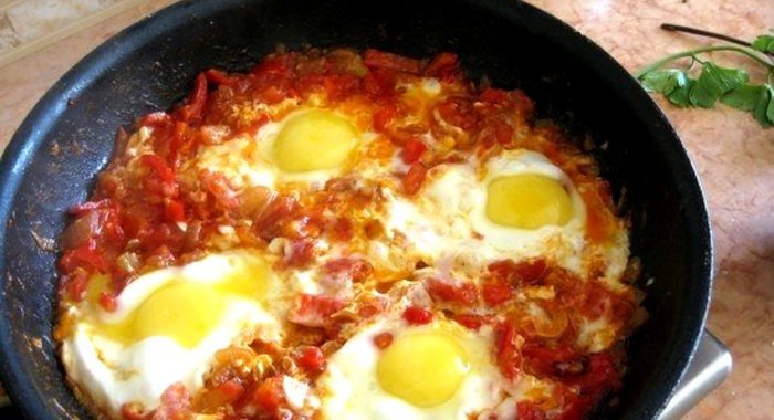 Яичница израильская