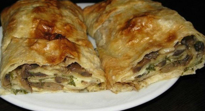 Рулет из лаваша с грибами