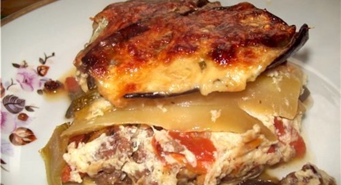 Запеканка с фаршем и овощами