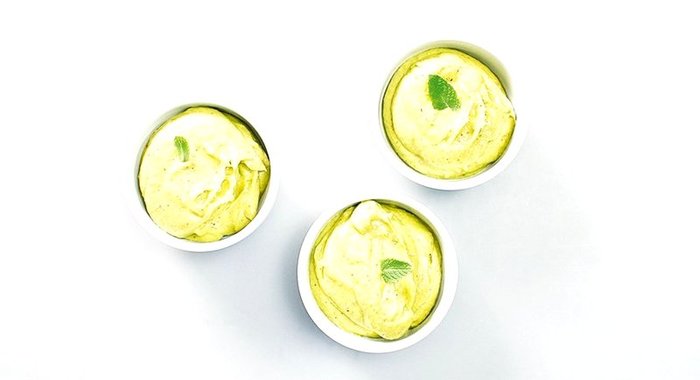 Фисташковый мусс с авокадо