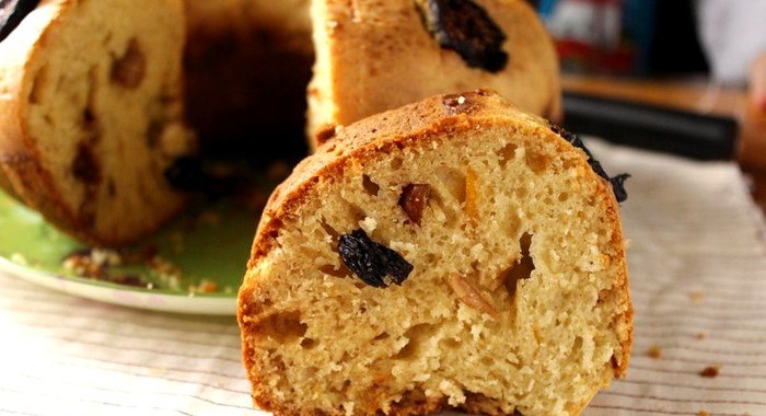 Кекс на компоте