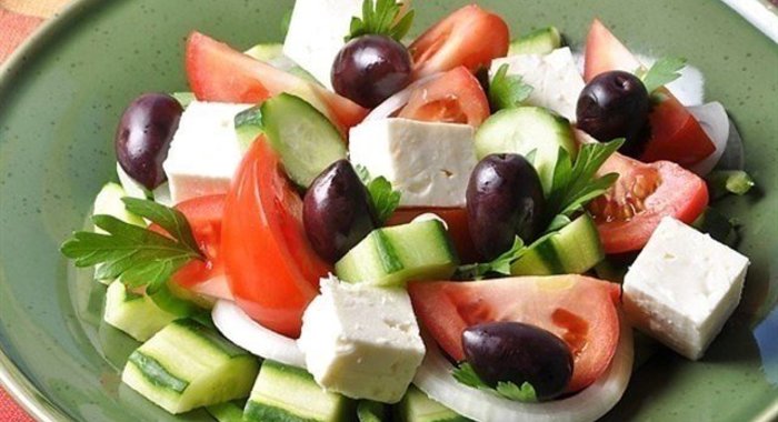 Греческий салат с фетой