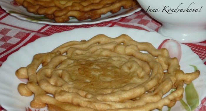 Французские кружевные блины