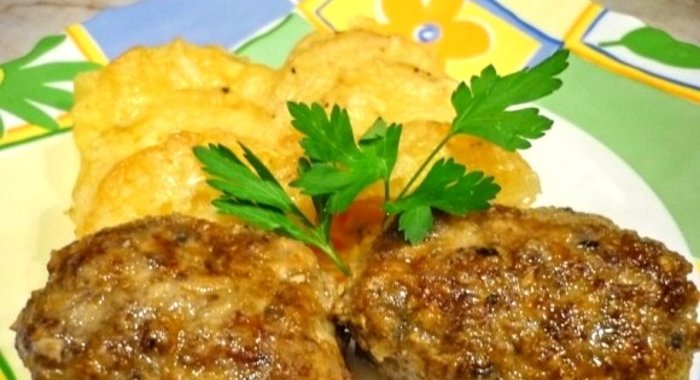 Котлеты с картошкой в мультиварке