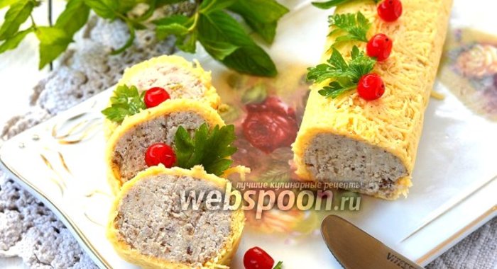 Куриный рулет в сырной оболочке
