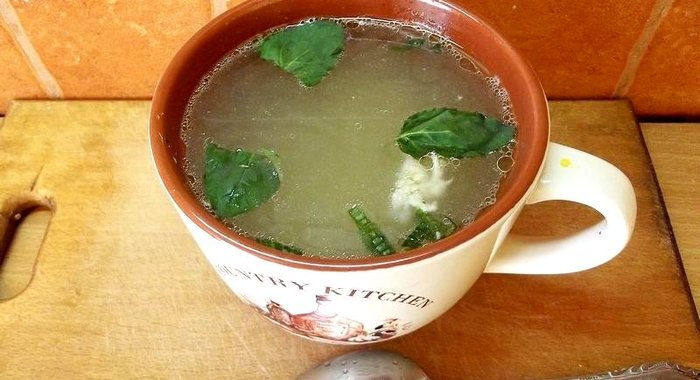 Полезный куриный бульон