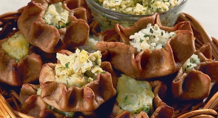 Пирожки карельские из ржаной муки