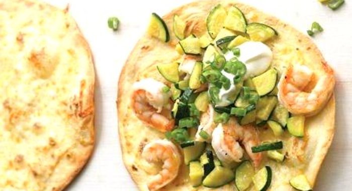 Лепешки с креветками и цуккини