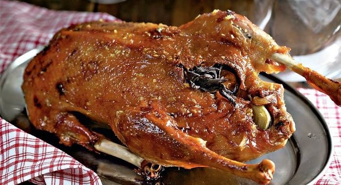 Гусь с мармеладной глазури