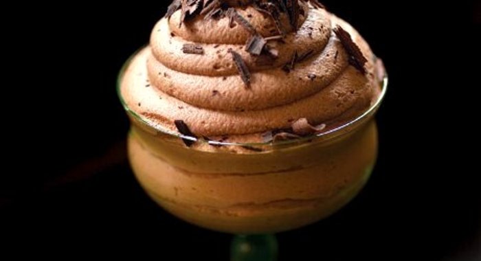 Воздушный шоколадный мусс с ванилью