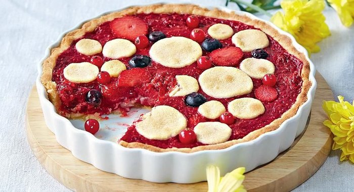 Ягодный песочный пирог без глютена