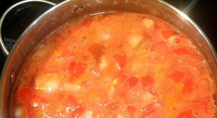 Мясной гуляш по‑домашнему