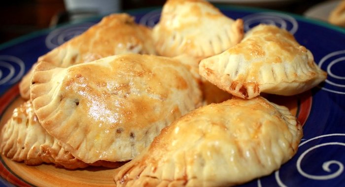 Пирожки с картошкой и ливерной колбасой