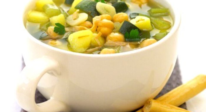 Бульон с сельдерееем