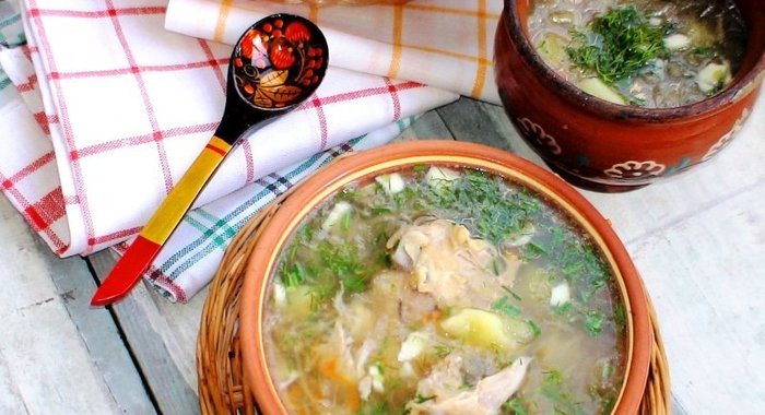 Щи из квашеной капусты (томленные в мультиварке)