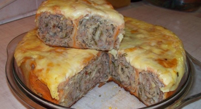 Лаваш с фаршем в мультиварке