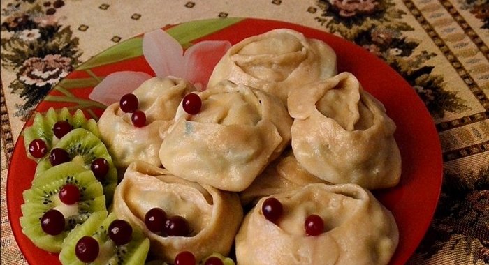 Манты с творогом