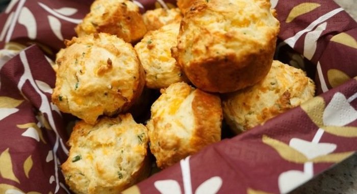 Кексы с кинзой и тархуном