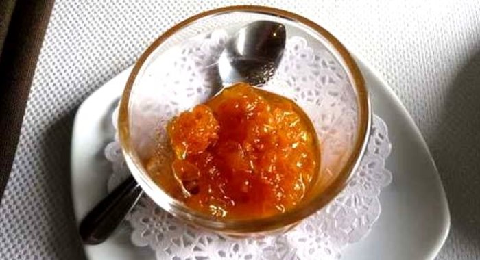 Варенье из морошки с белым вином