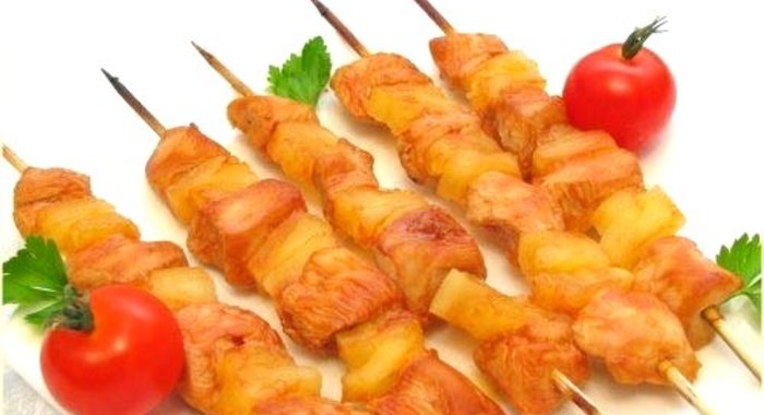 Шашлыки «Домашние» с куриным филе и помидорами